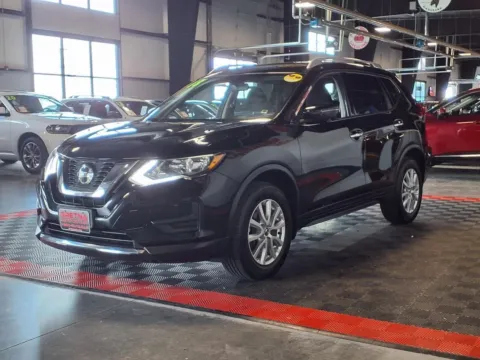 Another view of 2018 Nissan Rogue SV for sale in Gretna, NE at Gretna Auto Outlet