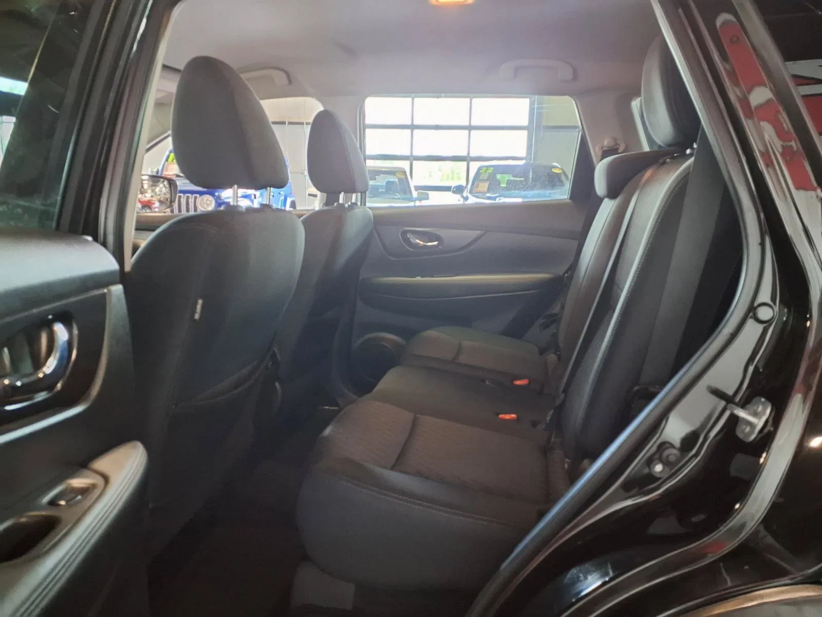 Nissan Rogue photo 14