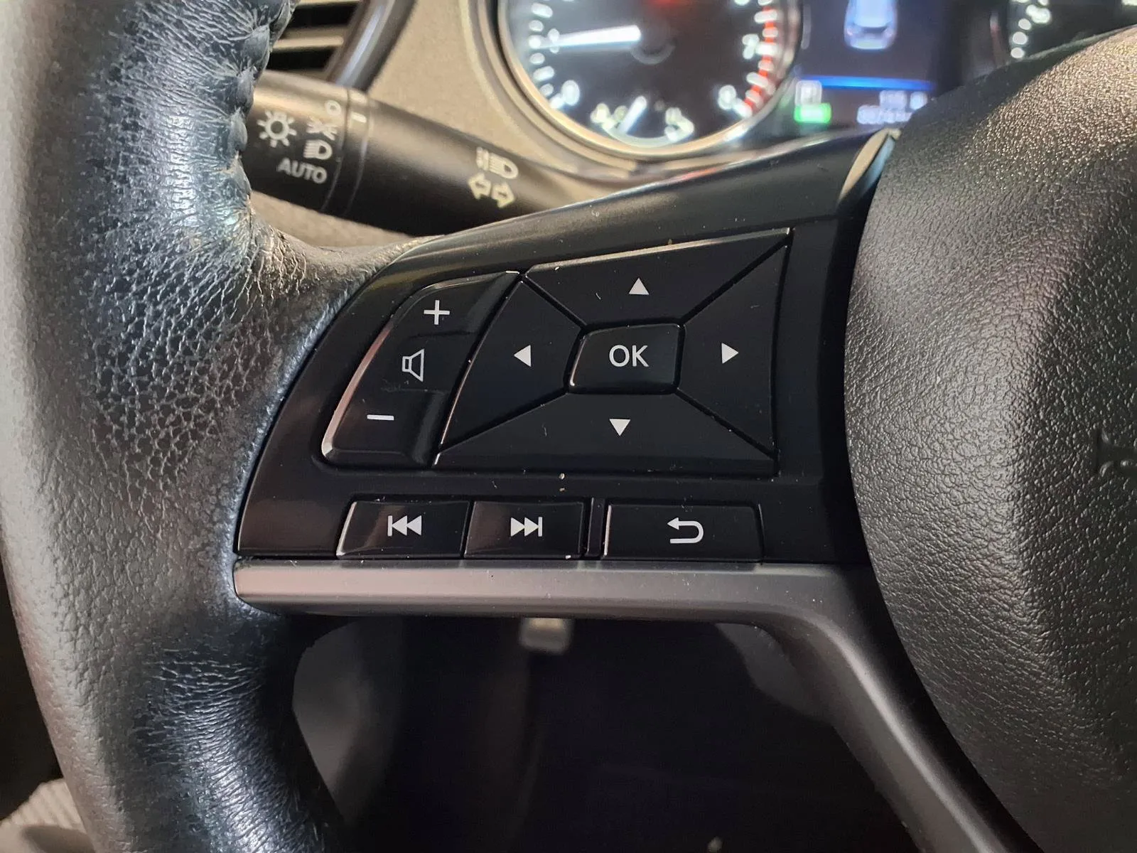 Nissan Rogue photo 26