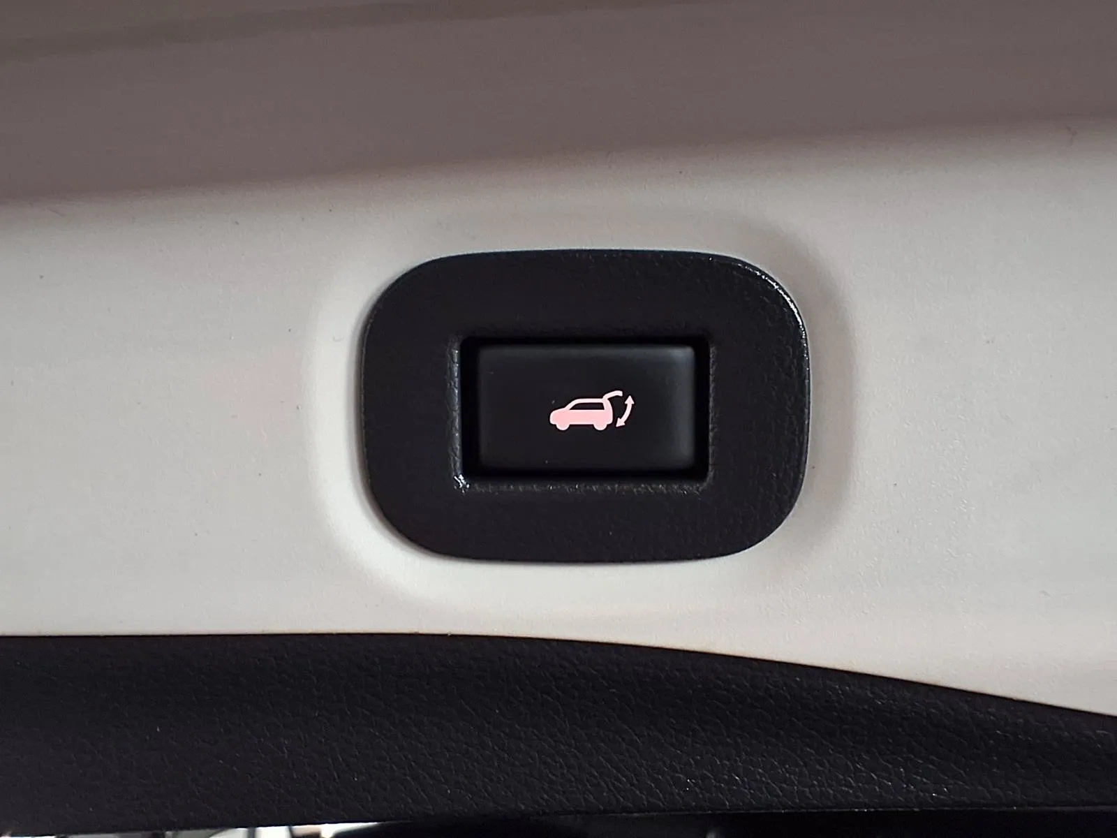Nissan Rogue photo 7