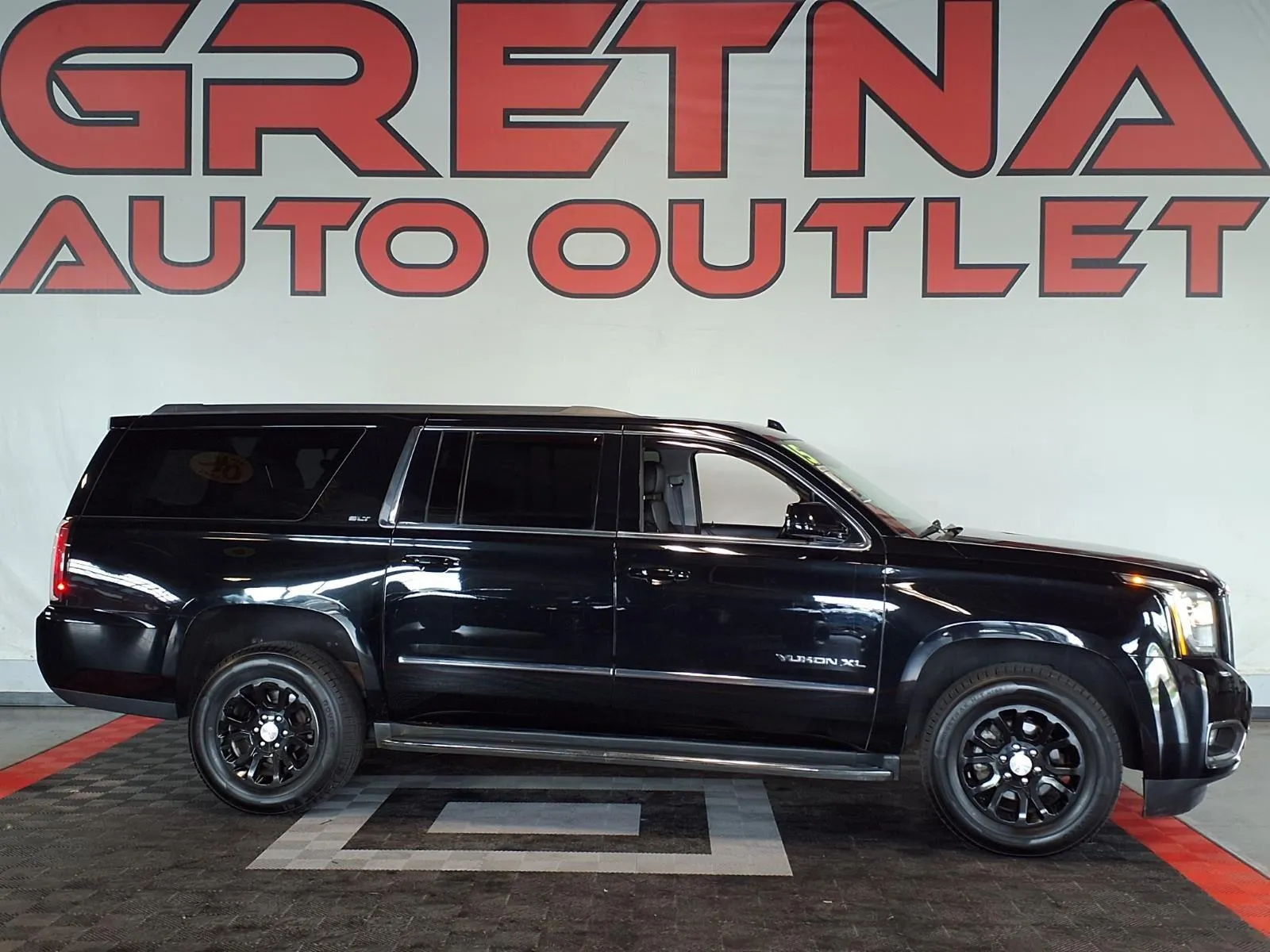 Black 2015 GMC Yukon XL SLT for sale in Gretna, NE