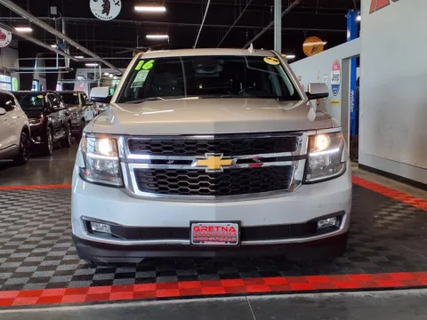 Photos of 2016 Chevrolet Suburban LT for sale in Gretna, NE at Gretna Auto Outlet