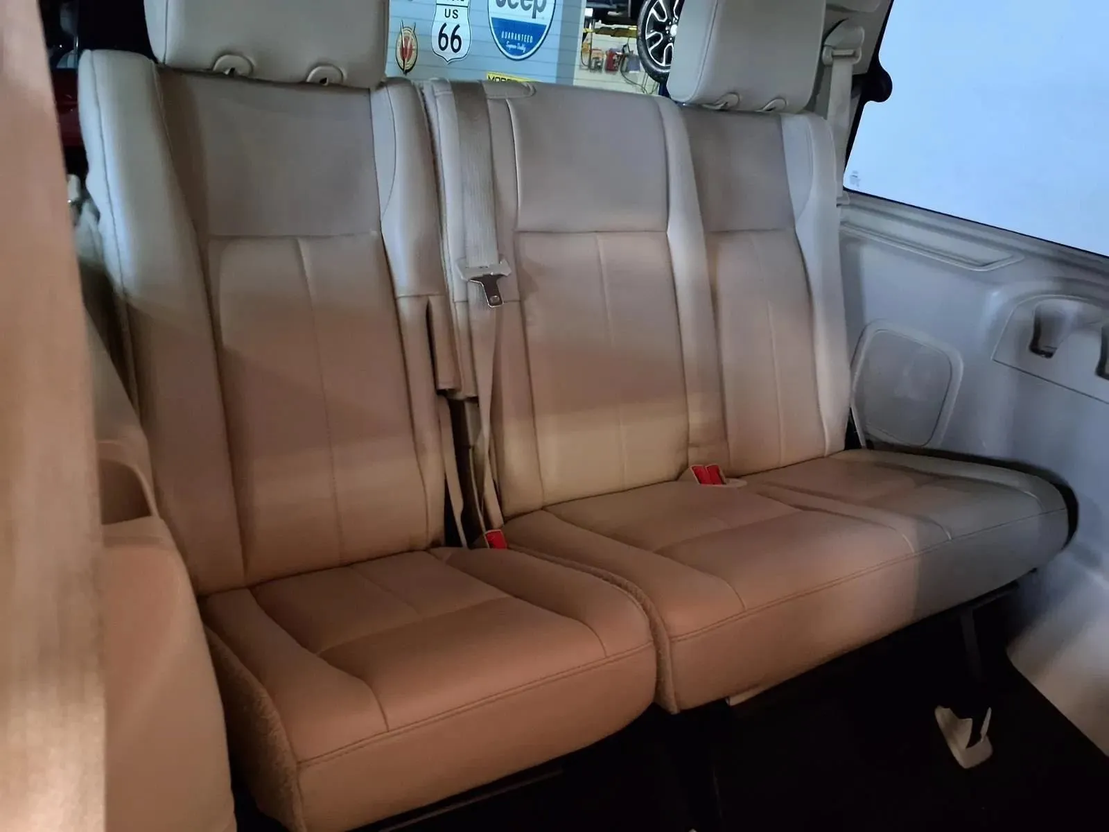 Ford Expedition photo 10