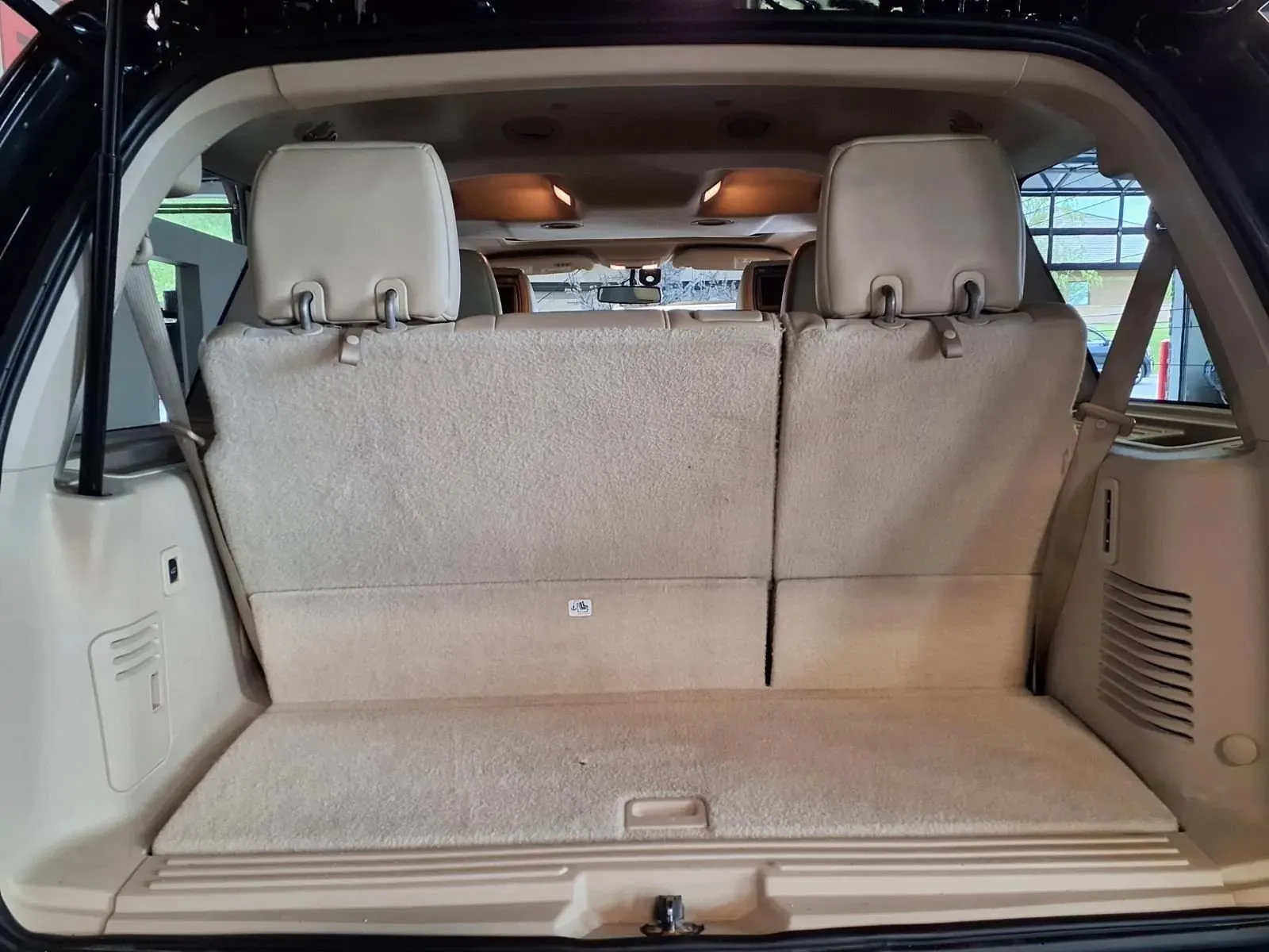 Ford Expedition photo 6
