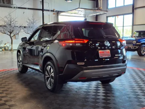 More photos of 2021 Nissan Rogue SV at Gretna Auto Outlet, NE