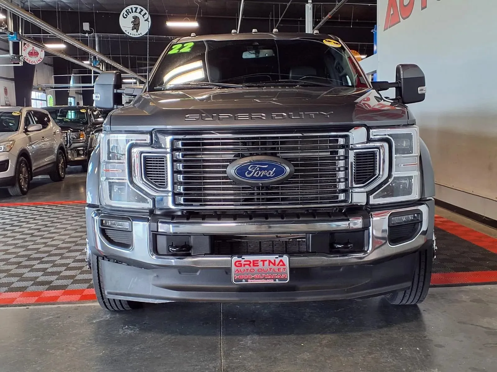 Ford F-450 photo 2