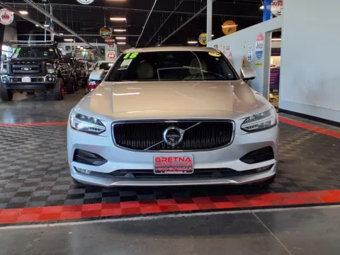 Photos of 2018 Volvo S90 T5 Momentum for sale in Gretna, NE at Gretna Auto Outlet