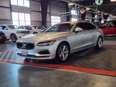Another view of 2018 Volvo S90 T5 Momentum for sale in Gretna, NE at Gretna Auto Outlet