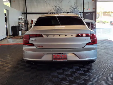 More photos of 2018 Volvo S90 T5 Momentum at Gretna Auto Outlet, NE