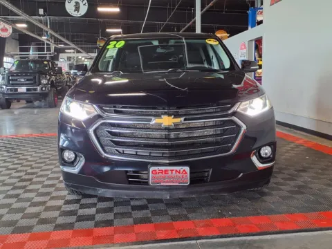 Photos of 2020 Chevrolet Traverse LT Cloth for sale in Gretna, NE at Gretna Auto Outlet