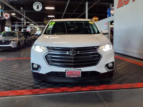 Photos of 2019 Chevrolet Traverse LT Cloth for sale in Gretna, NE at Gretna Auto Outlet