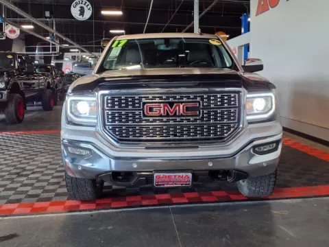 Photos of 2017 GMC Sierra 1500 SLT for sale in Gretna, NE at Gretna Auto Outlet