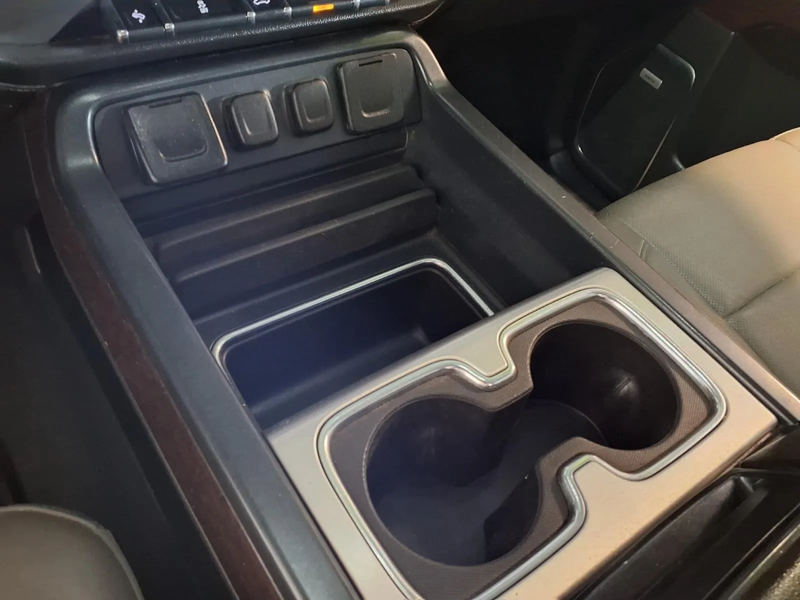 GMC Sierra photo 21