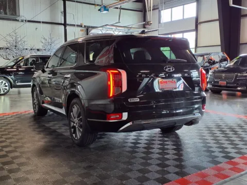 Another view of 2020 Hyundai PALISADE Limited for sale in Gretna, NE at Gretna Auto Outlet