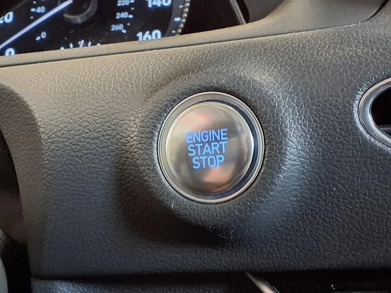 Hyundai Sonata photo 23