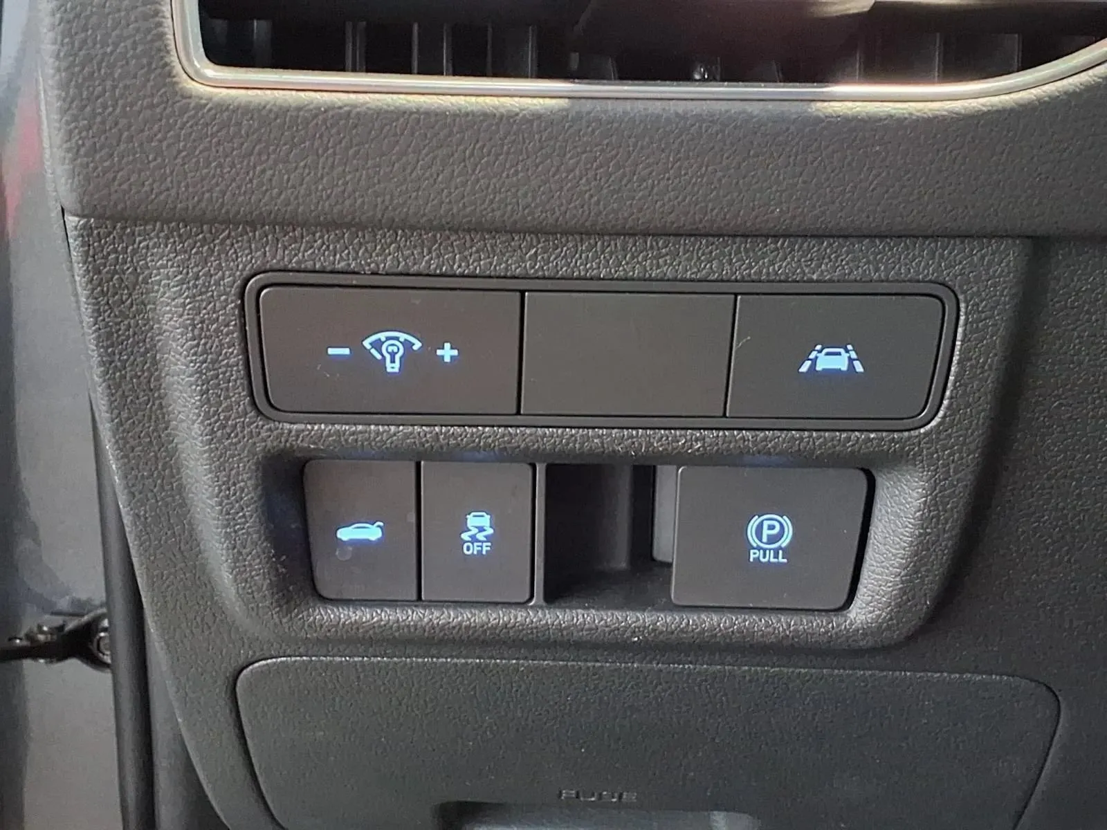 Hyundai Sonata photo 17
