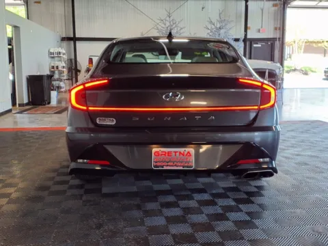 More photos of 2023 Hyundai Sonata SEL at Gretna Auto Outlet, NE