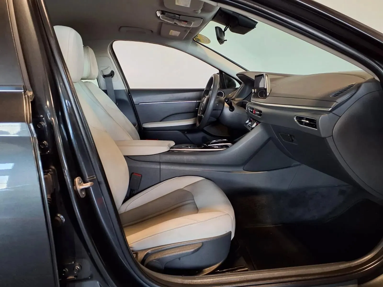 Hyundai Sonata photo 10