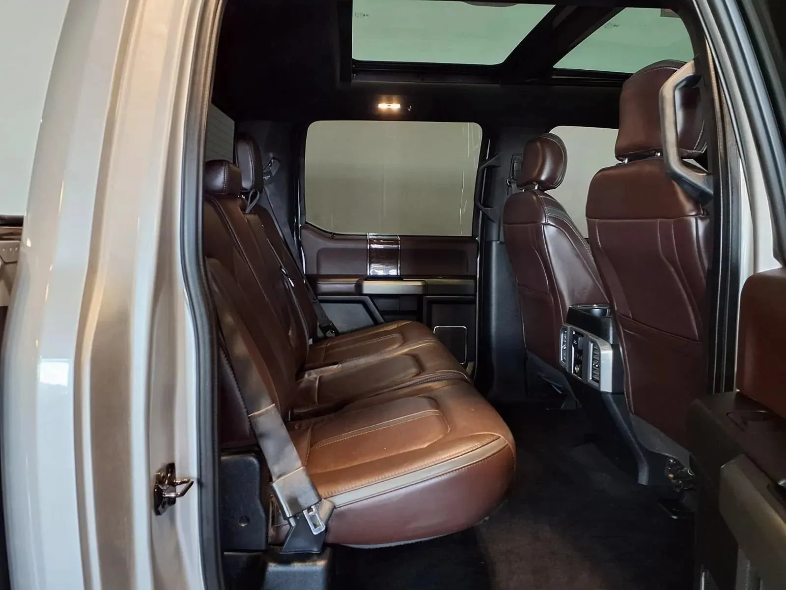 Ford F-150 photo 9