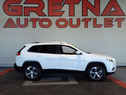 White 2019 Jeep Cherokee Limited for sale in Gretna, NE