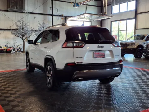 More photos of 2019 Jeep Cherokee Limited at Gretna Auto Outlet, NE