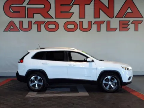 White 2019 Jeep Cherokee Limited for sale in Gretna, NE