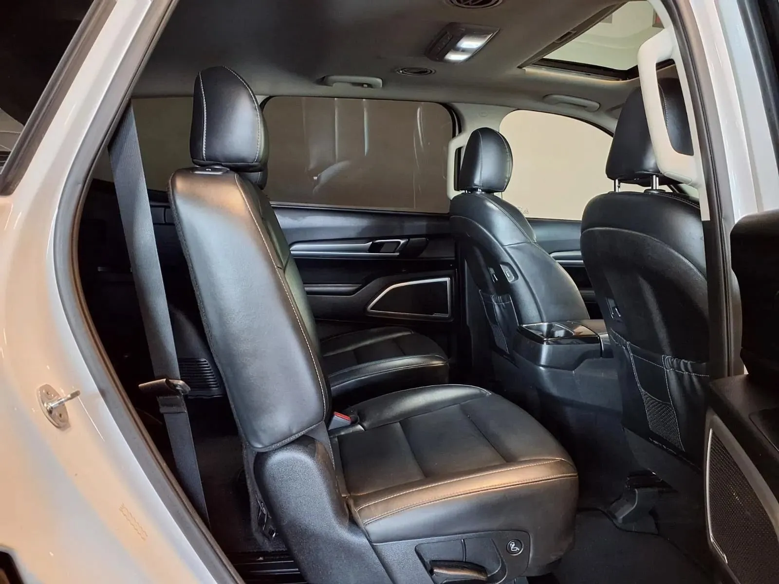 Kia Telluride photo 10