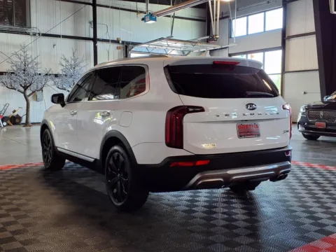 More photos of 2021 Kia Telluride S at Gretna Auto Outlet, NE