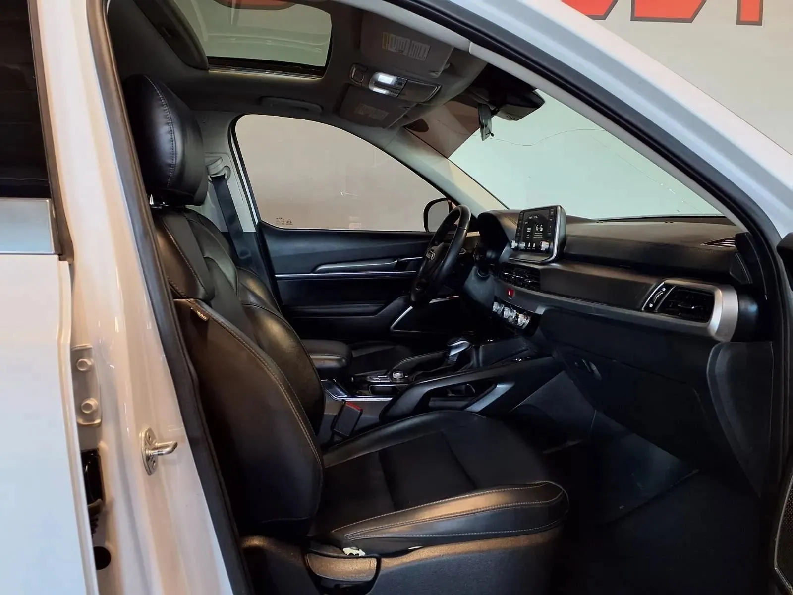 Kia Telluride photo 12