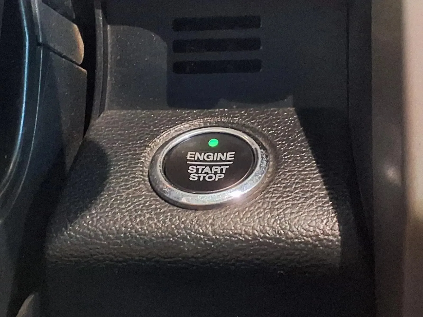 Ford F-350 photo 22