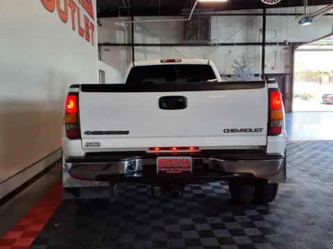 More photos of 2002 Chevrolet Silverado 3500 LT at Gretna Auto Outlet, NE