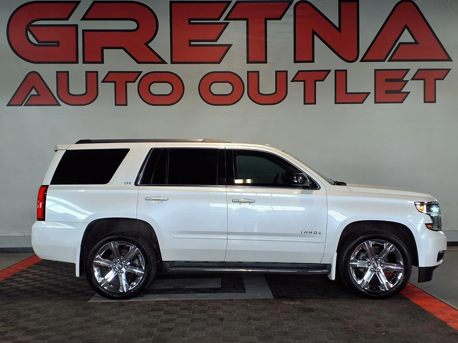 2016 Chevrolet Tahoe 4WD LTZ's photo