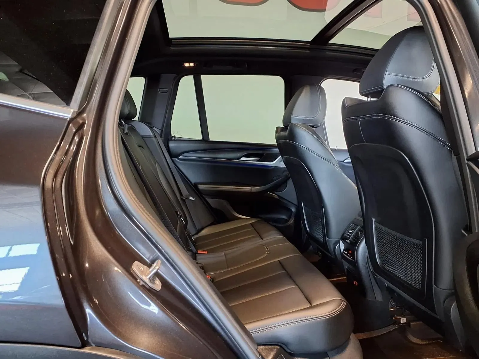BMW X3 photo 10