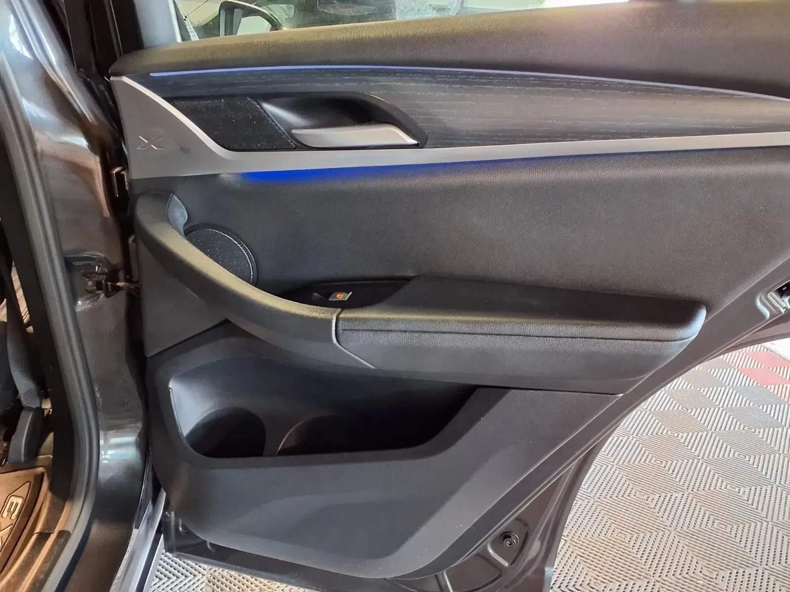 BMW X3 photo 11