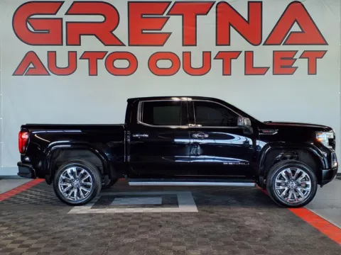 Black 2019 GMC Sierra 1500 Denali for sale in Gretna, NE