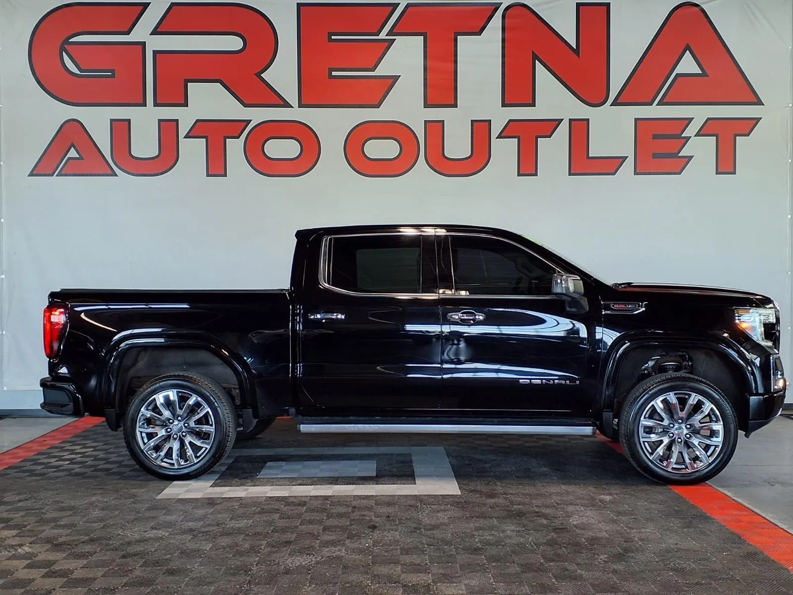 2019 GMC Sierra 4WD Crew Cab Short Box's photo