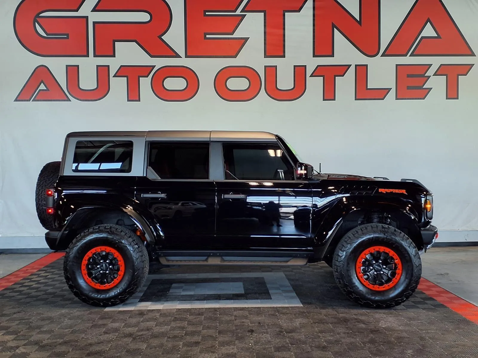 2024 Ford Bronco Raptor 4x4's photo