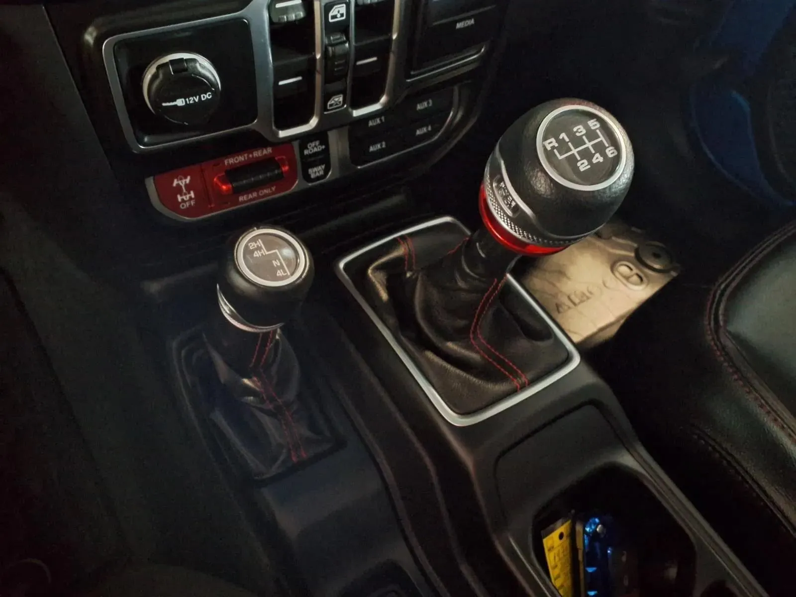 Jeep Gladiator photo 24