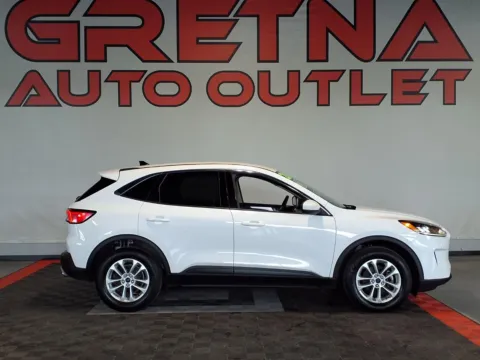 White 2020 Ford Escape SE for sale in Gretna, NE