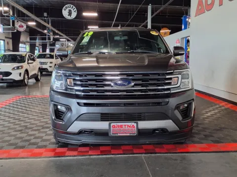 Photos of 2019 Ford Expedition XLT for sale in Gretna, NE at Gretna Auto Outlet