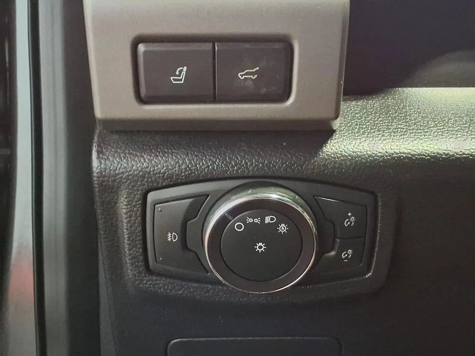 Ford Expedition photo 20