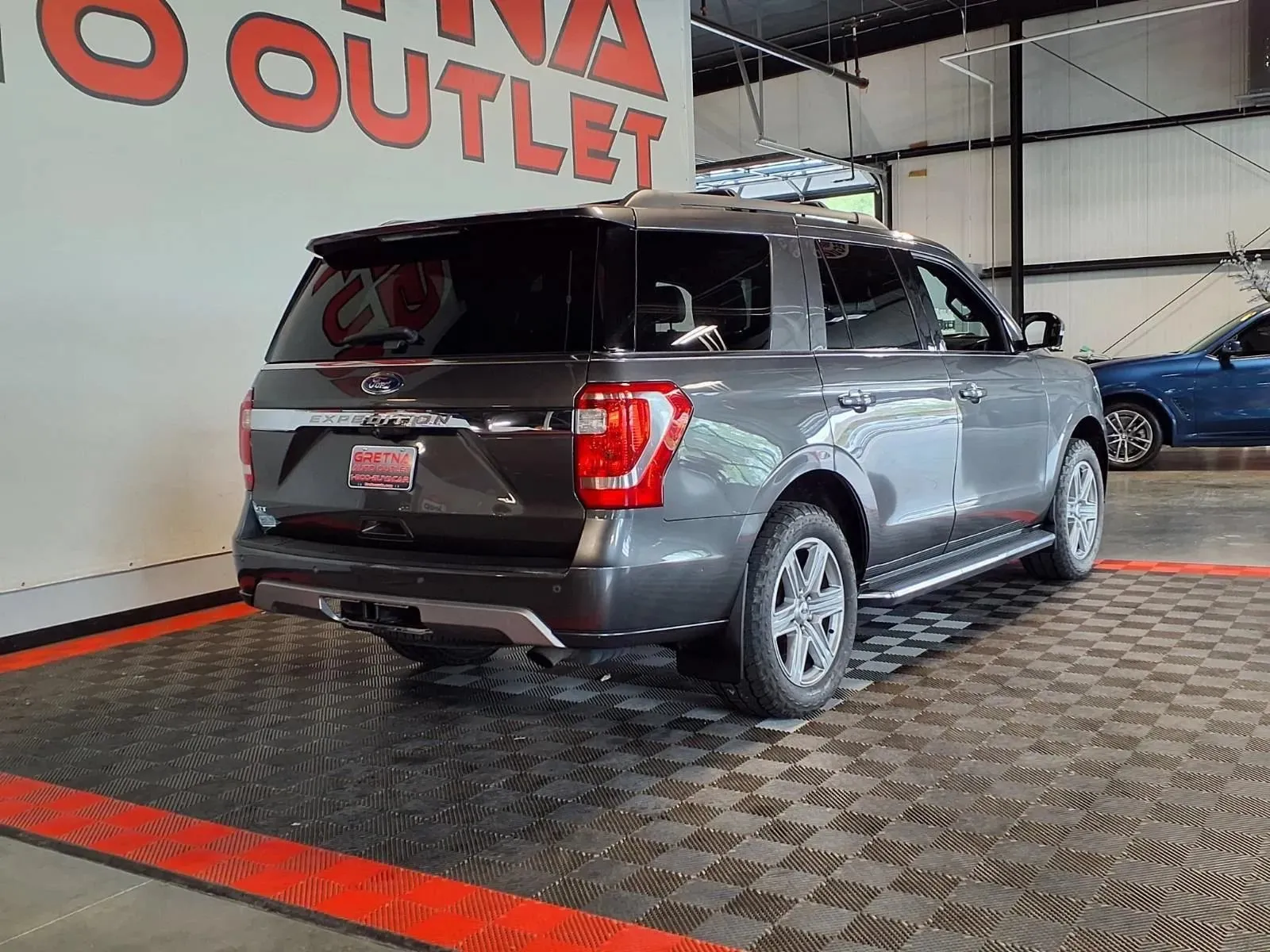 Ford Expedition photo 6