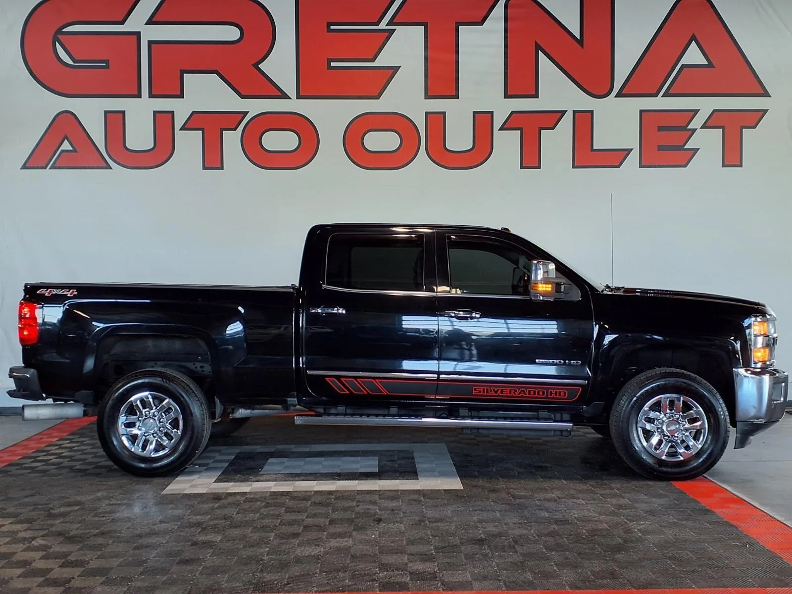 2016 Chevrolet Silverado HD LTZ 4WD Crew Cab Standard Box's photo