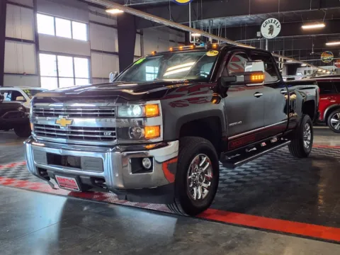 Another view of 2016 Chevrolet Silverado 2500HD LTZ for sale in Gretna, NE at Gretna Auto Outlet