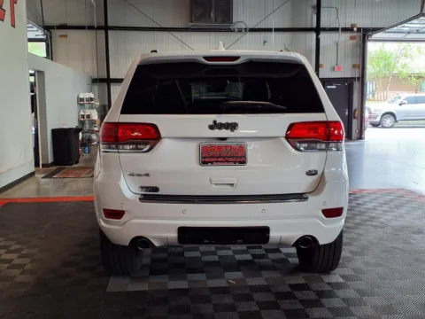More photos of 2020 Jeep Grand Cherokee Overland at Gretna Auto Outlet, NE