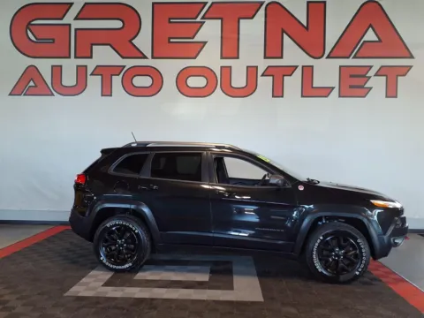 Black 2015 Jeep Cherokee Trailhawk for sale in Gretna, NE