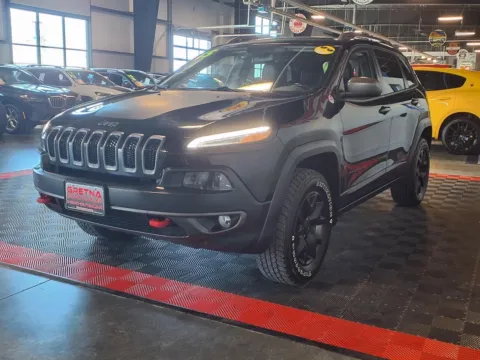More photos of 2015 Jeep Cherokee Trailhawk at Gretna Auto Outlet, NE
