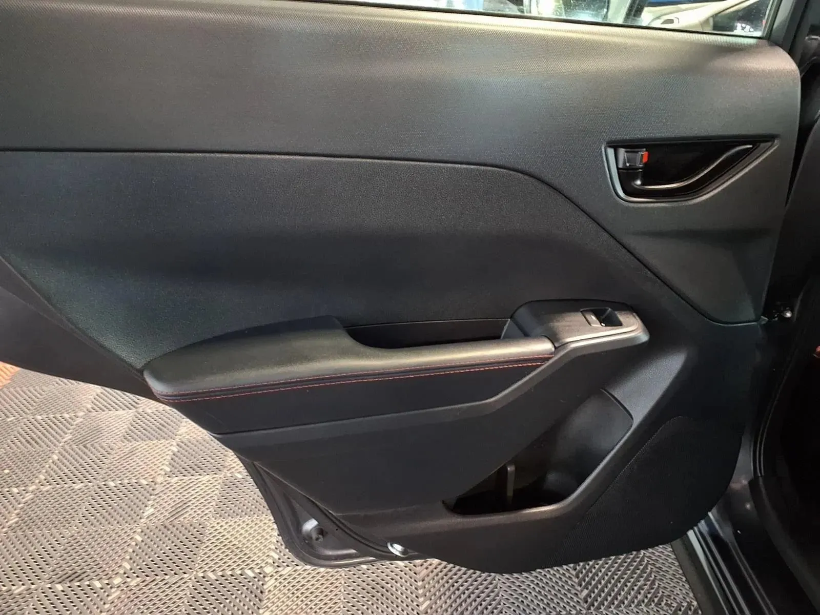 Subaru Impreza photo 13