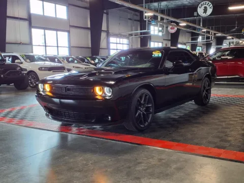 Another view of 2021 Dodge Challenger SXT for sale in Gretna, NE at Gretna Auto Outlet