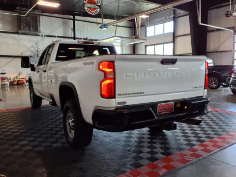 More photos of 2021 Chevrolet Silverado 2500HD Custom at Gretna Auto Outlet, NE